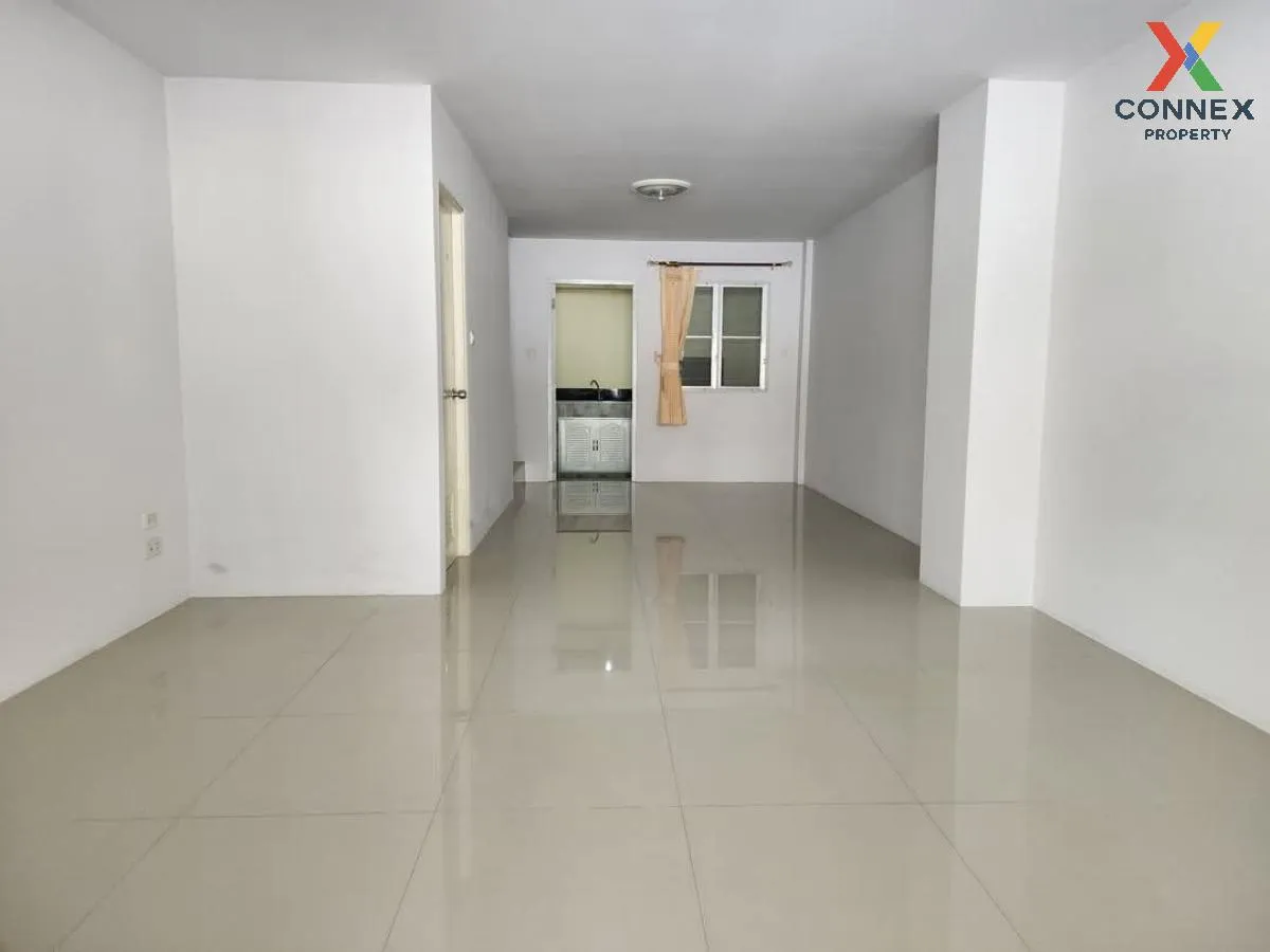 ขายทาวน์เฮ้าส์/ทาวน์โฮม  วนัญญา กรีนเพลส ศุขประยูร หนองกะขะ พานทอ 2