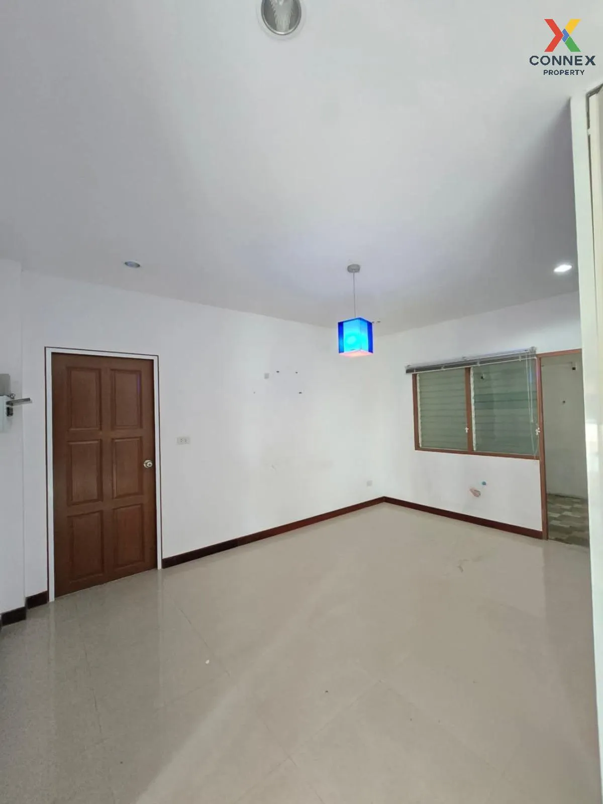 For Sale House , Somboonthrap Nongmon , wide frontage , Saen Suk  For Sale House , Somboonthrap Nongmon , wide frontage , Saen Suk  3