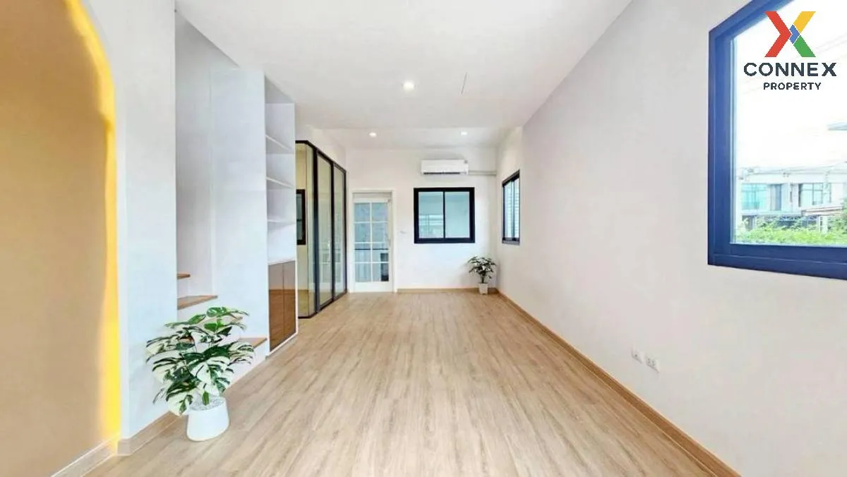 ขายทาวน์เฮ้าส์/ทาวน์โฮม  พฤกษาวิลล์ เลียบคลองทวีวัฒนา ห้องมุม รีโ