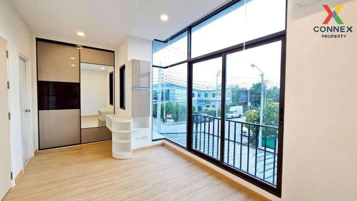 ขายทาวน์เฮ้าส์/ทาวน์โฮม  พฤกษาวิลล์ เลียบคลองทวีวัฒนา ห้องมุม รีโ