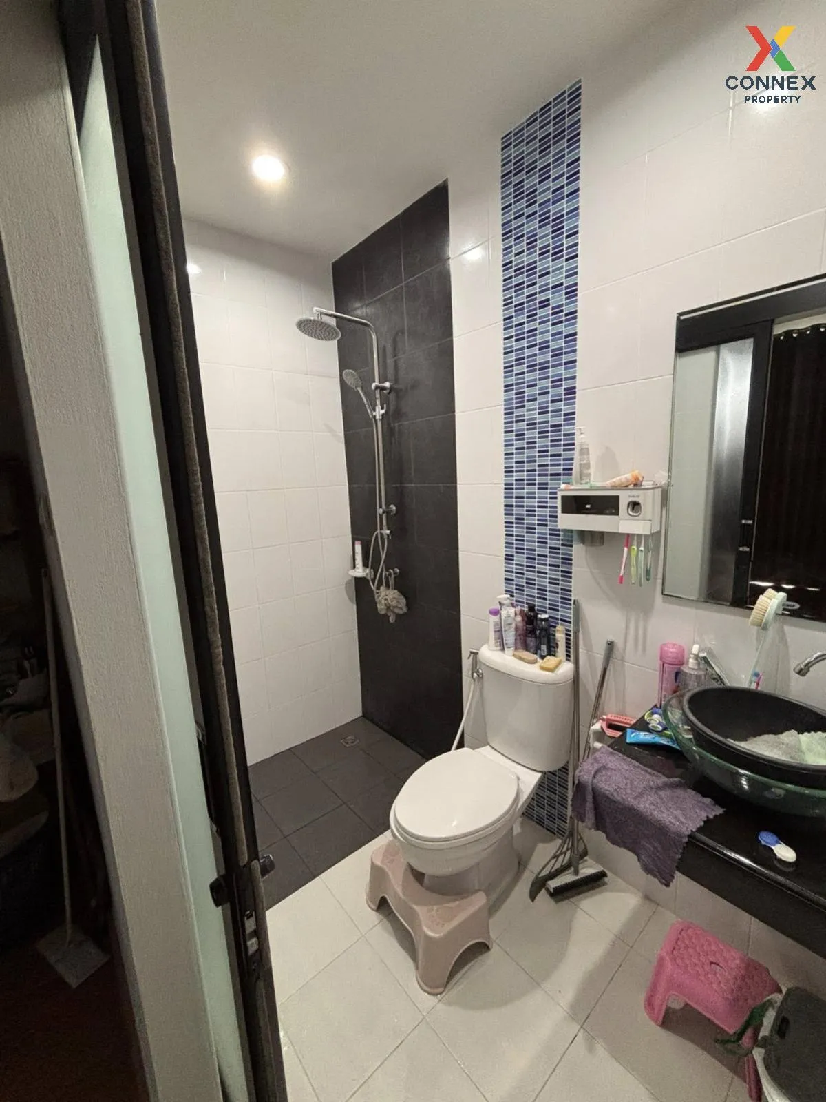 ขายทาวน์เฮ้าส์/ทาวน์โฮม  อรินสิริ คันทรี ฮิลล์ ห้วยกะปิ เมืองชลบุ