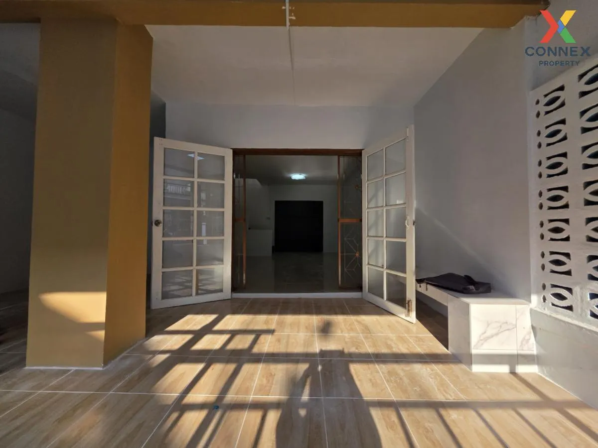 For Sale Townhouse/Townhome  , Baan Pruksa 4 Nakornchaisri , newl For Sale Townhouse/Townhome  , Baan Pruksa 4 Nakornchaisri , newl 2