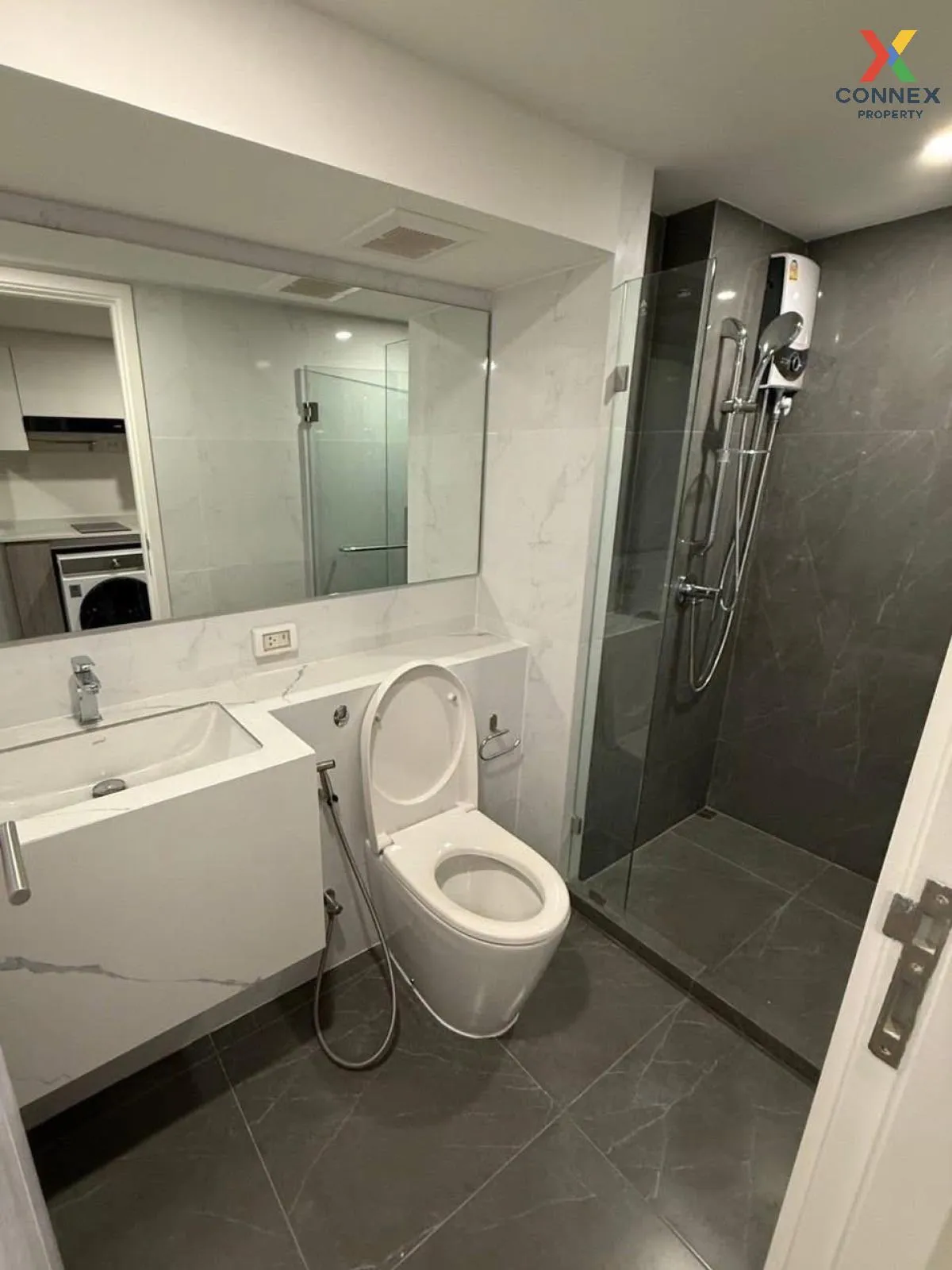 เช่าคอนโด  ออริจิ้น ปลั๊ก แอนด์ เพลย์ รามคำแหง ทริปเปิ้ล สเตชั่น 