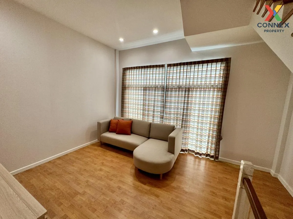 ขายทาวน์เฮ้าส์/ทาวน์โฮม  เดอะ เมทโทร พระราม 9 รีโนเวทใหม่ ประเวศ 