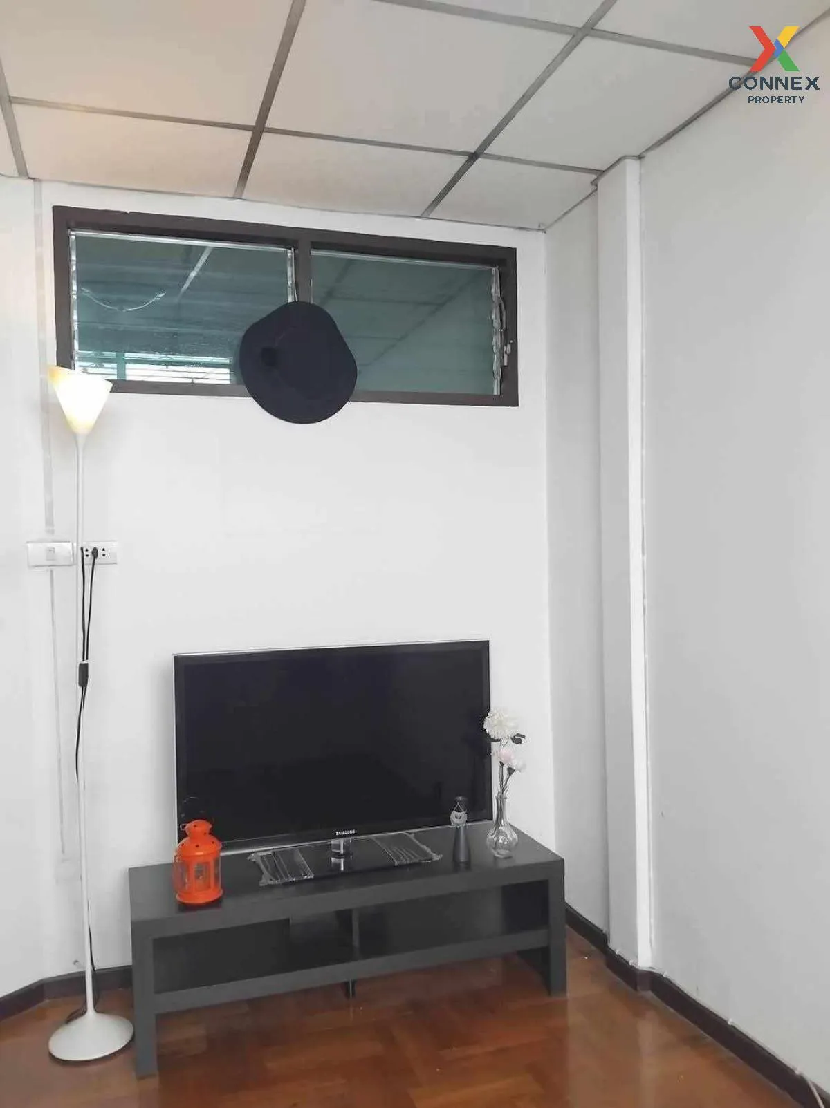 ขายทาวน์เฮ้าส์/ทาวน์โฮม  พระปิ่น 2 บรมราชชนนี ศาลาธรรมสพน์ เขต ทว 4