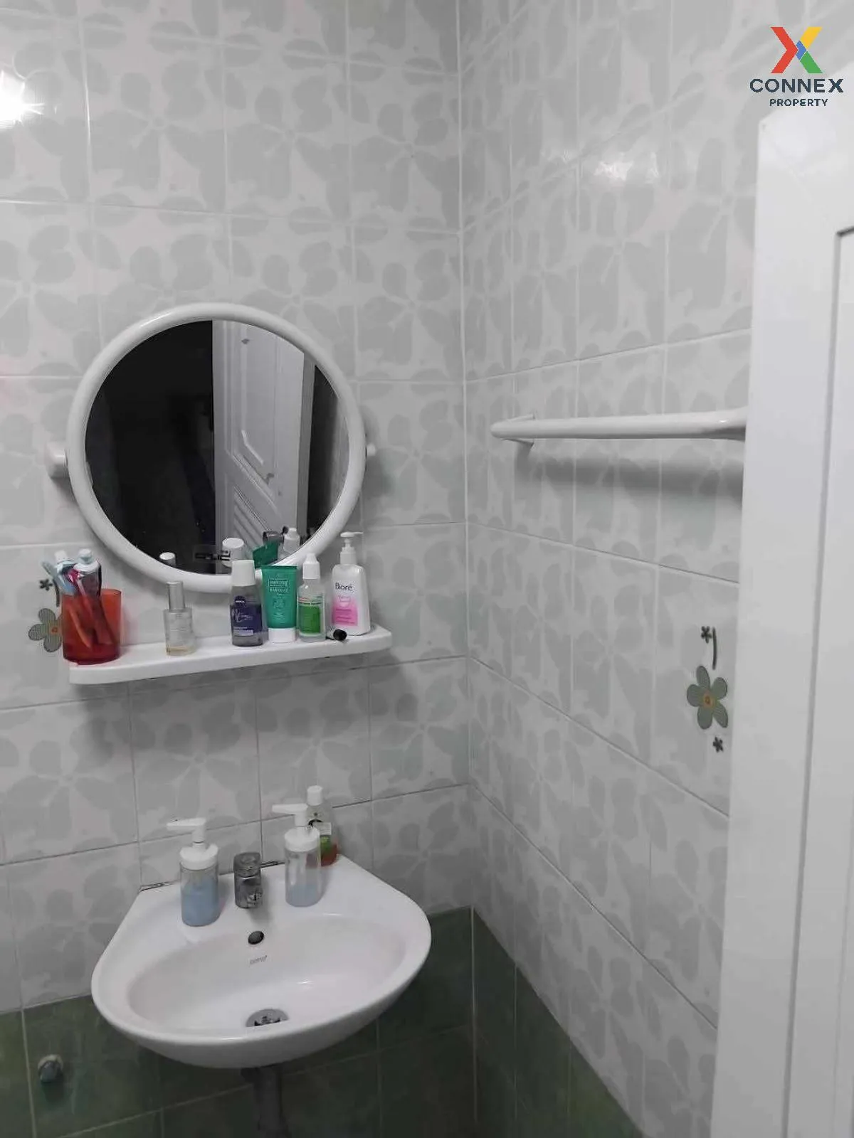 ขายทาวน์เฮ้าส์/ทาวน์โฮม  พระปิ่น 2 บรมราชชนนี ศาลาธรรมสพน์ เขต ทว