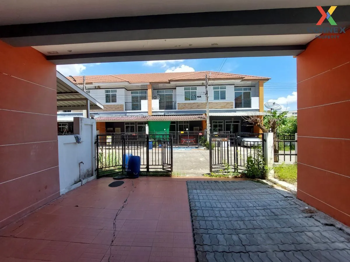 ขายทาวน์เฮ้าส์/ทาวน์โฮม  ทรัพย์รุ่งเรือง ซิตี้ 2 บ้านเก่า พานทอง 