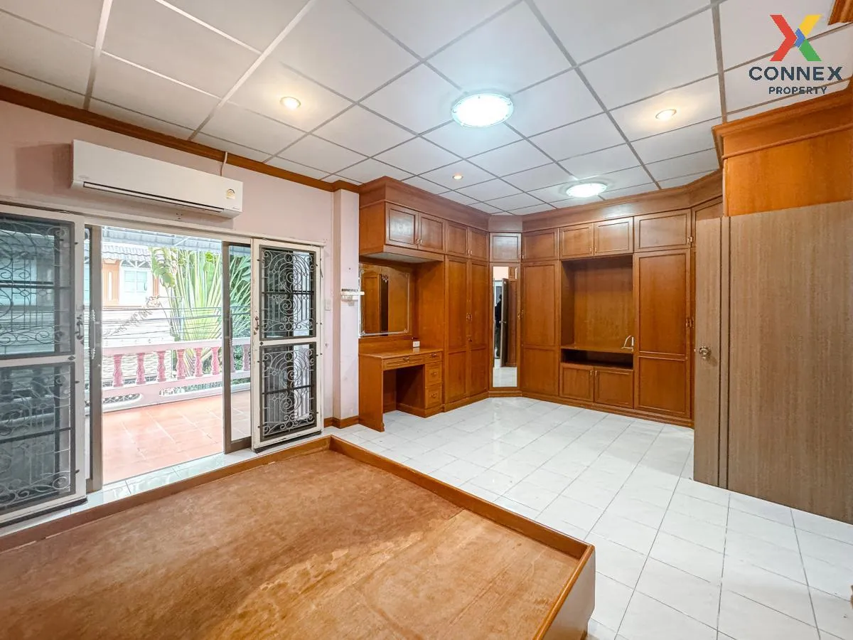 ขายทาวน์เฮ้าส์/ทาวน์โฮม  อิ่มอัมพร 1 MRT-จรัญฯ 13 วัดท่าพระ เขต บ