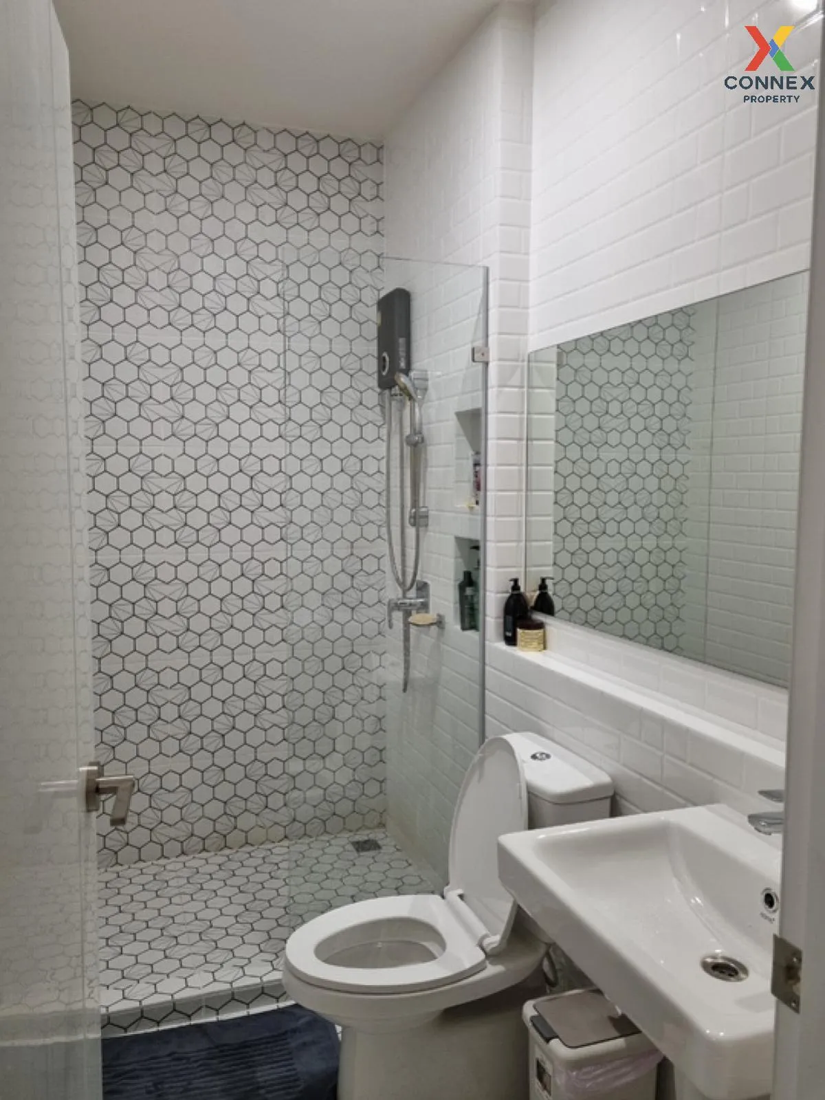 เช่าทาวน์เฮ้าส์/ทาวน์โฮม  อัลติจูด คราฟ บางนา บางแก้ว บางพลี สมุท