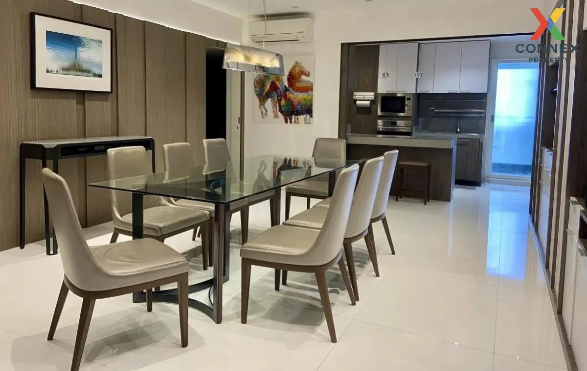 For Rent Condo , Royal Castle , corner unit , newly renovated , B 4