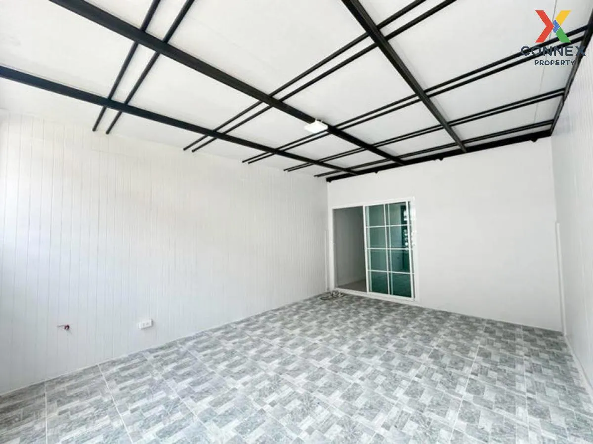 ขายทาวน์เฮ้าส์/ทาวน์โฮม  เพชรไพลิน พระยาสุเรนทร์ 35 บางชัน เขต คล 3