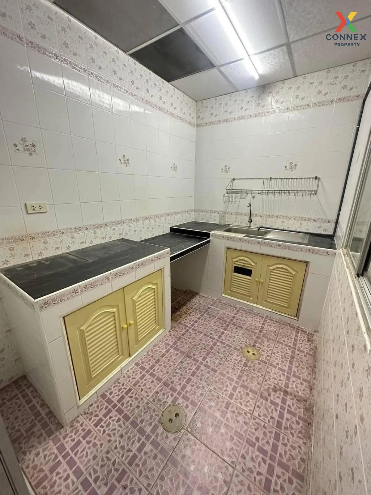 For Sale Townhouse/Townhome  , Baan Pruksa 67 Lamlookka - Klong 2 For Sale Townhouse/Townhome  , Baan Pruksa 67 Lamlookka - Klong 2