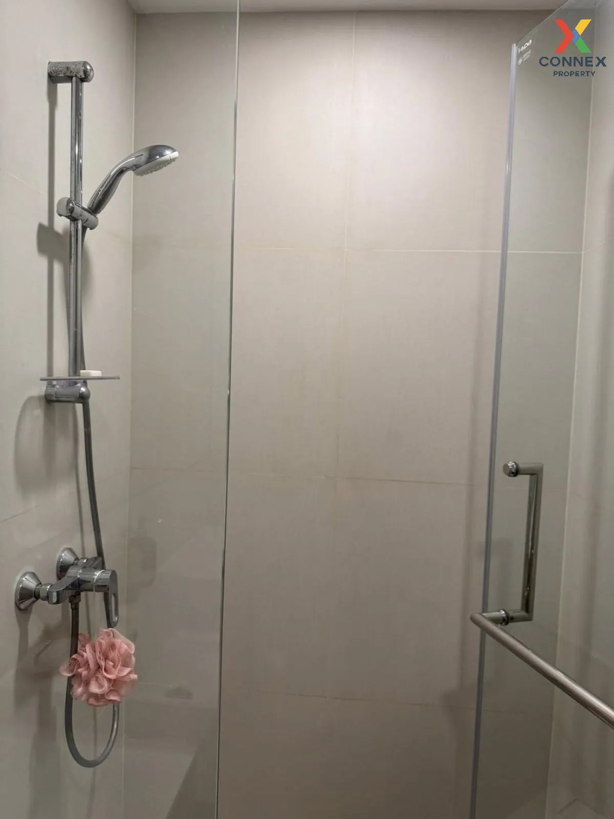 เช่าคอนโด   โนเบิล แอมเบียนส์ สุขุมวิท 42 BTS-เอกมัย พระโขนง เขต 