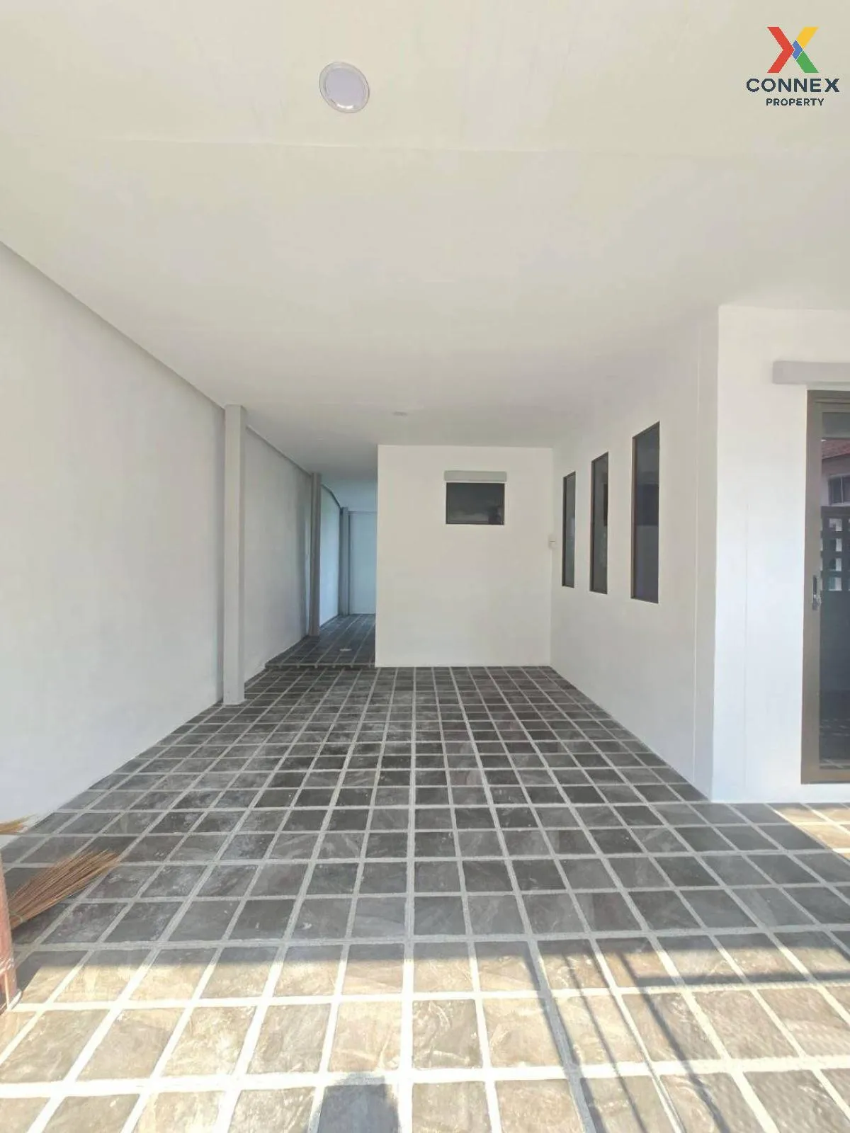 ขายบ้าน  อมรพันธุ์ เลียบวารี หน้ากว้าง รีโนเวทใหม่ MRT-มีนบุร โคก 2