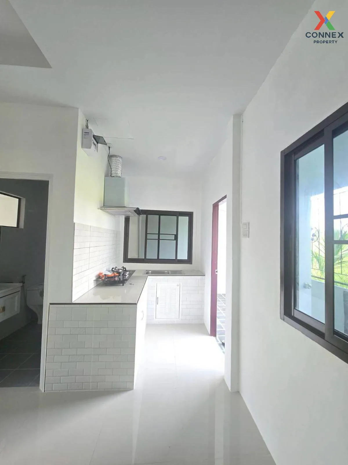 ขายบ้าน  อมรพันธุ์ เลียบวารี หน้ากว้าง รีโนเวทใหม่ MRT-มีนบุร โคก