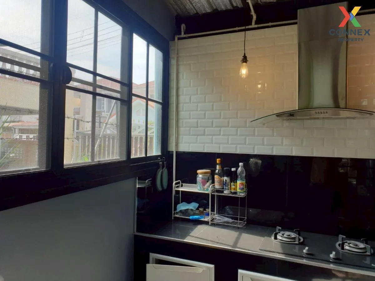 For Sale Townhouse/Townhome  , Phra Pin 2 Boromarajonani , Salath 3