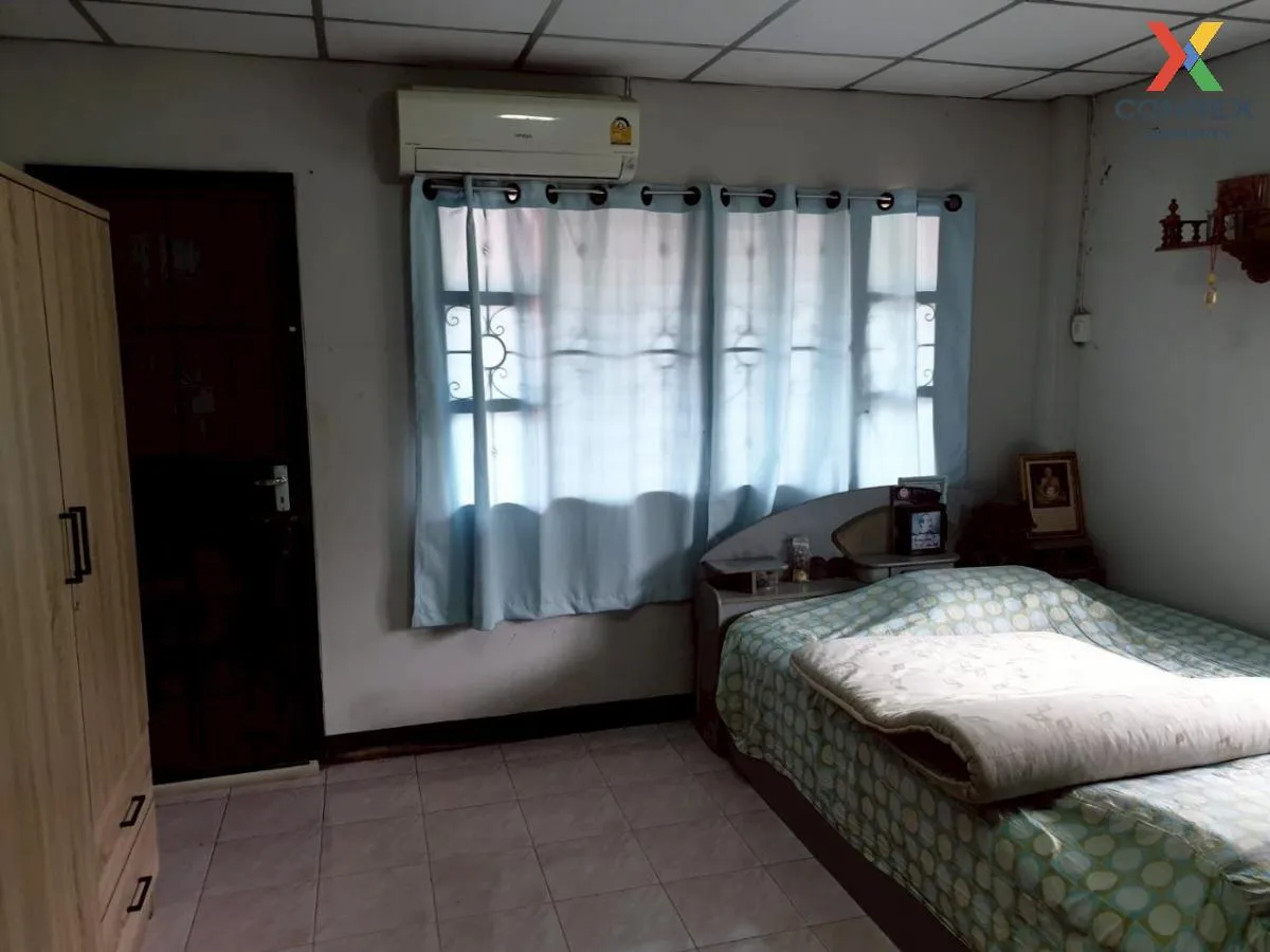 For Sale Townhouse/Townhome  , Phra Pin 2 Boromarajonani , Salath