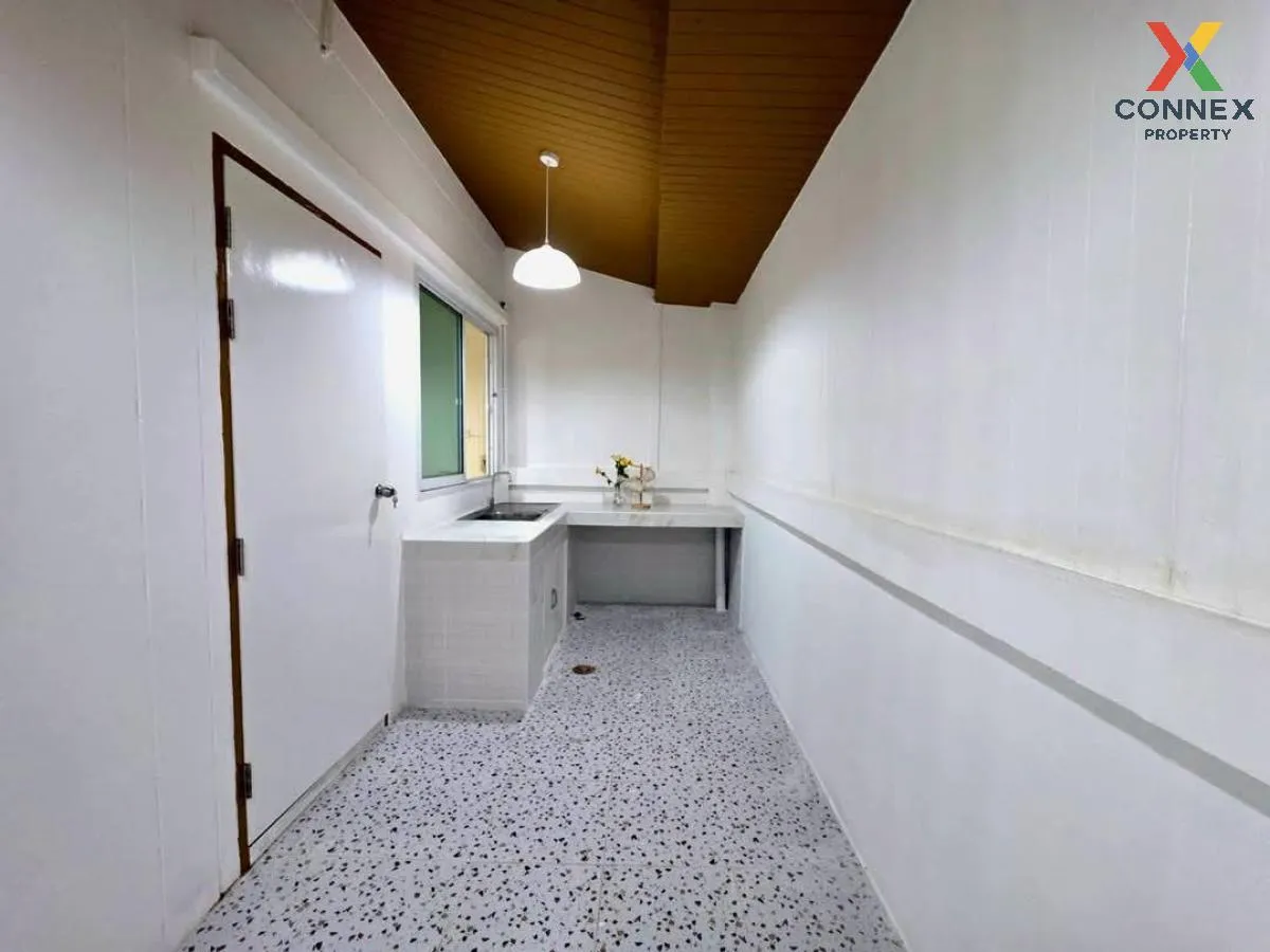 ขายทาวน์เฮ้าส์/ทาวน์โฮม  วิเศษสุขนคร 16-ประชาอุทิศ 90 รีโนเวทใหม่ ขายทาวน์เฮ้าส์/ทาวน์โฮม  วิเศษสุขนคร 16-ประชาอุทิศ 90 รีโนเวทใหม่