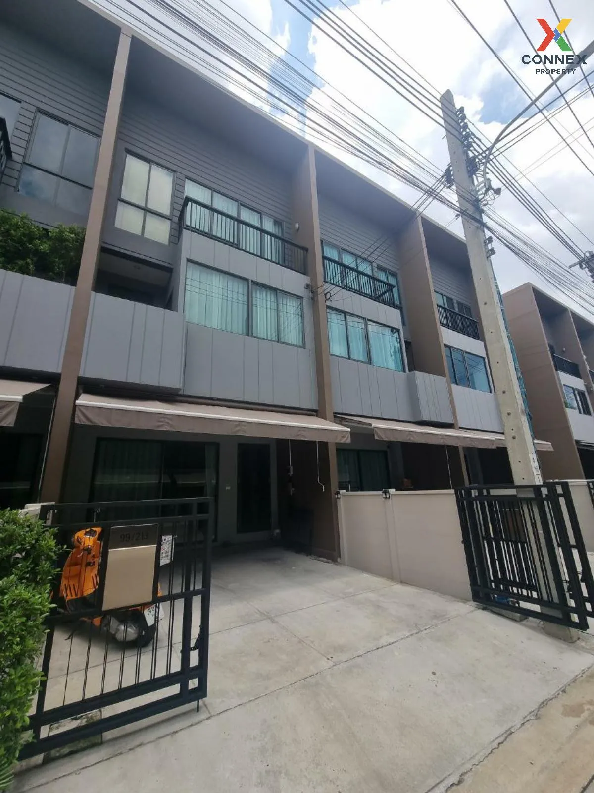 เช่าทาวน์เฮ้าส์/ทาวน์โฮม  บ้านกลางเมือง พระราม 9-กรุงเทพกรีฑา (ตั 2