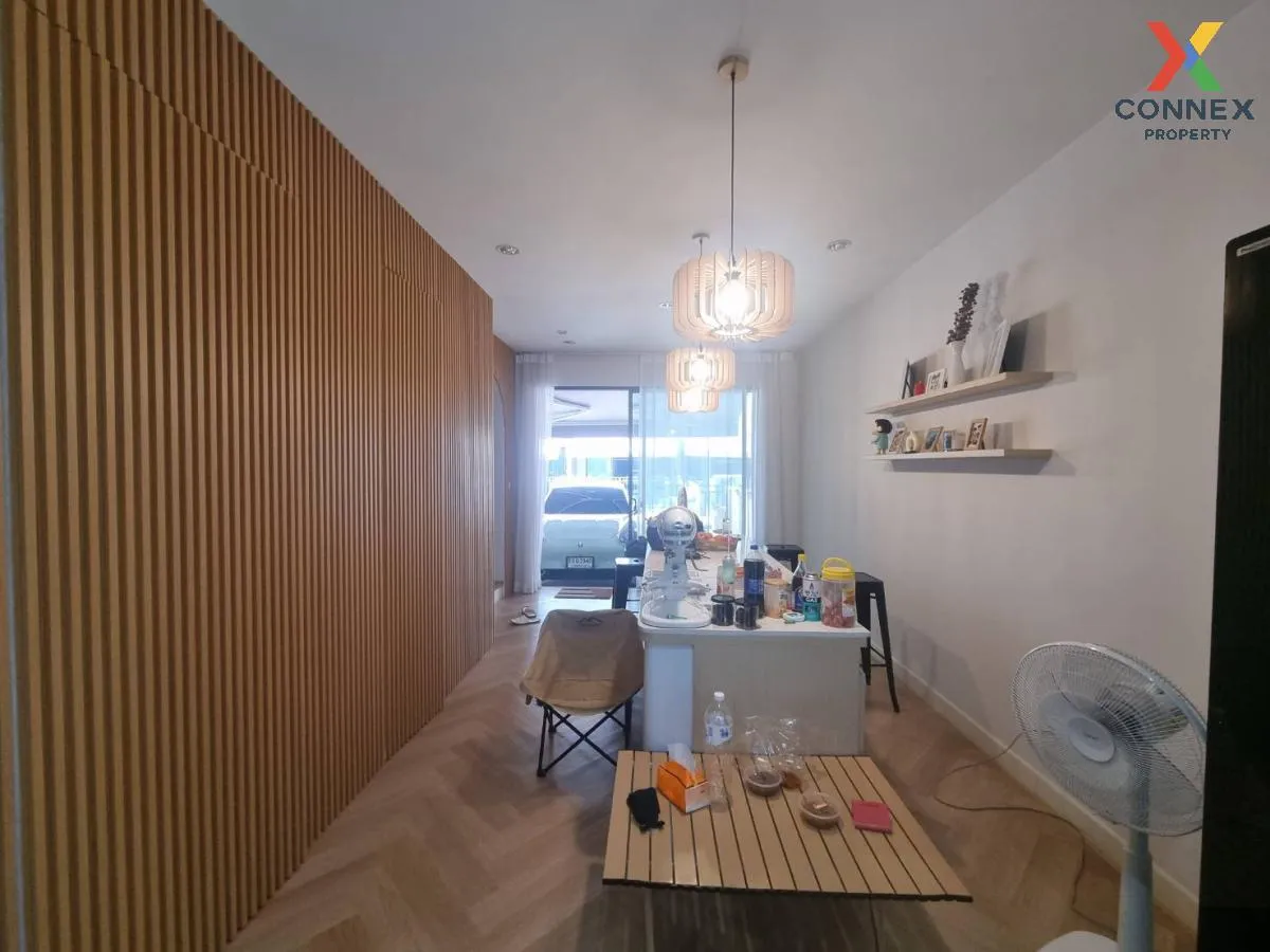 เช่าทาวน์เฮ้าส์/ทาวน์โฮม  บ้านกลางเมือง พระราม 9-กรุงเทพกรีฑา (ตั