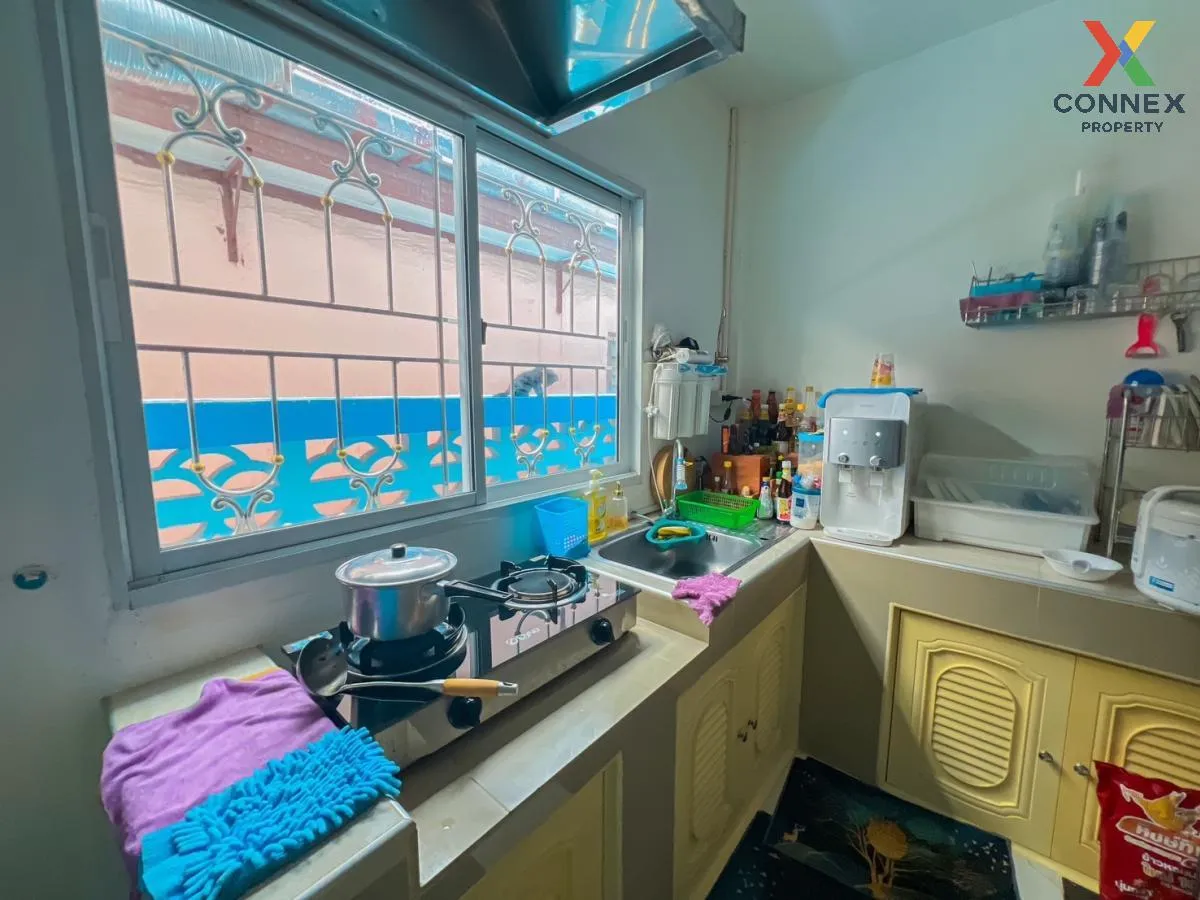 For Sale House , Arisara 3 Phase 2 , Khlong Phra Udom , Lat Lum K