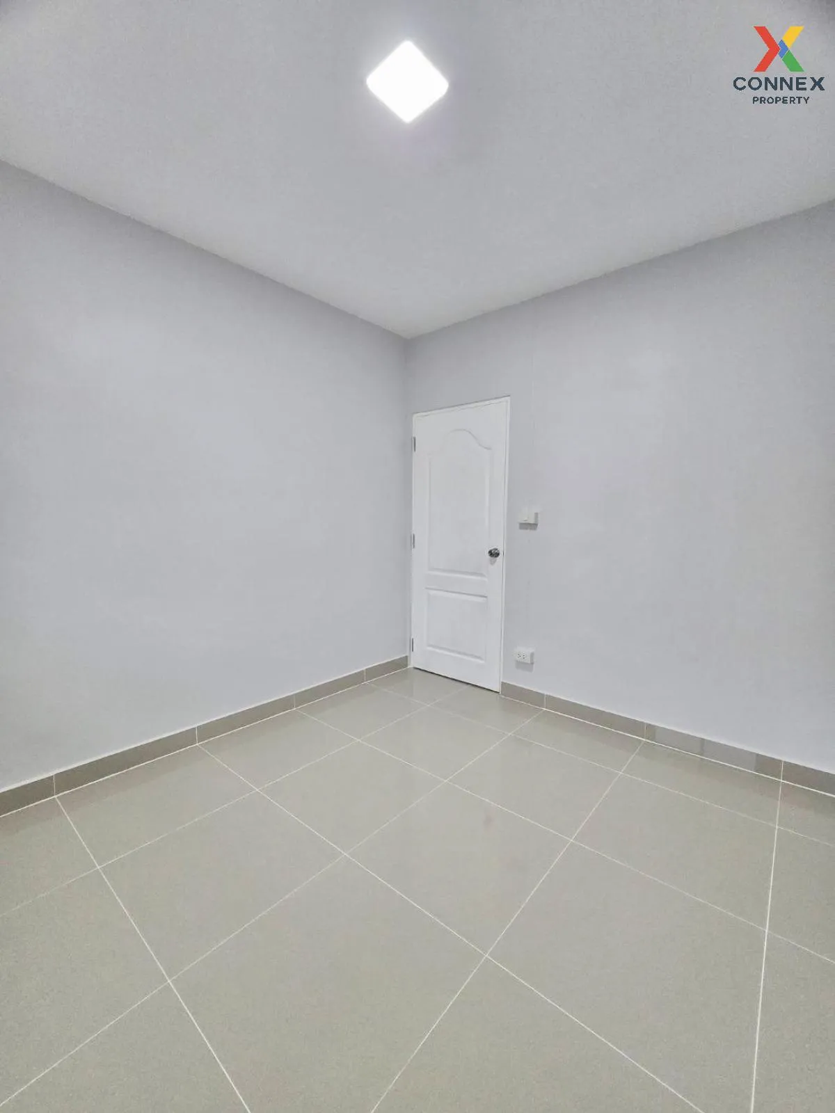 ขายทาวน์เฮ้าส์/ทาวน์โฮม  บ้านพฤกษา 33 บางบัวทอง รีโนเวทใหม่ บางคู
