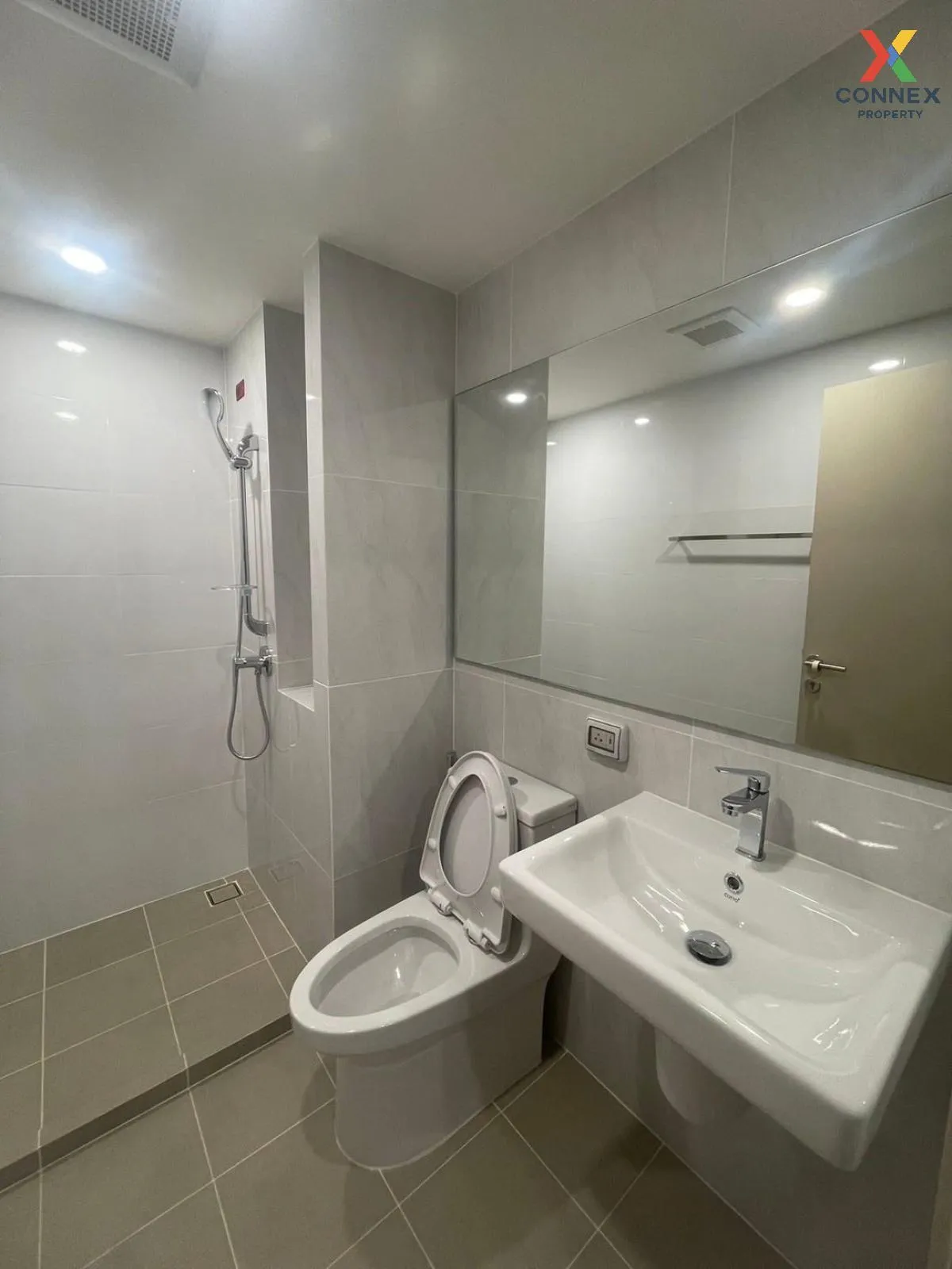 เช่าคอนโด  ออริจิ้น เพลย์ ศรีอุดม สเตชั่น บางนาเหนือ เขต บางนา กร