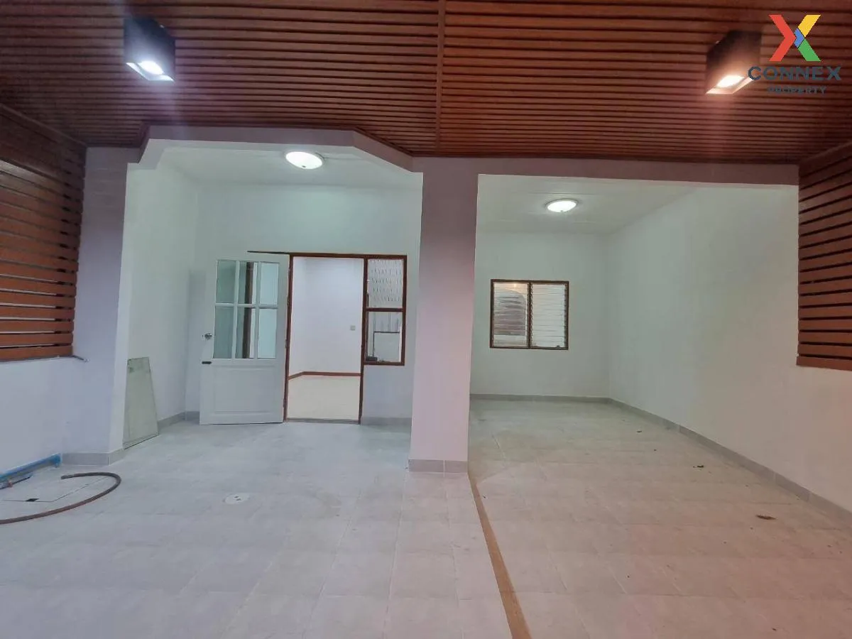 ขายทาวน์เฮ้าส์/ทาวน์โฮม  ภูมิใจนิเวศน์ 1 ในคลองบางปลากด พระสมุทรเ ขายทาวน์เฮ้าส์/ทาวน์โฮม  ภูมิใจนิเวศน์ 1 ในคลองบางปลากด พระสมุทรเ 3