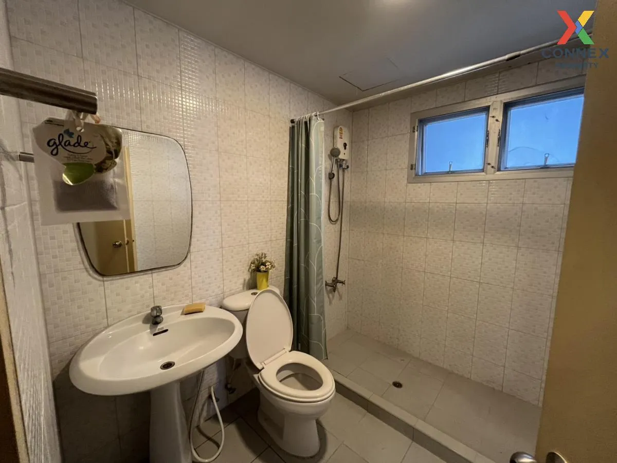 For Rent Condo , Waterford Rama 4 , corner unit , BTS-Phra Khanon