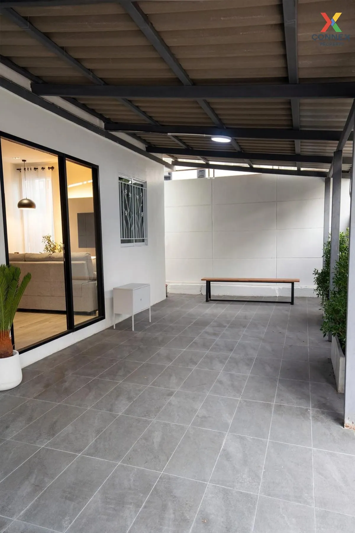 เช่าบ้านเดี่ยว 2 ชั้น ประชาราษฎร์ บำเพ็ญ 17 หน้ากว้าง รีโนเวทใหม่