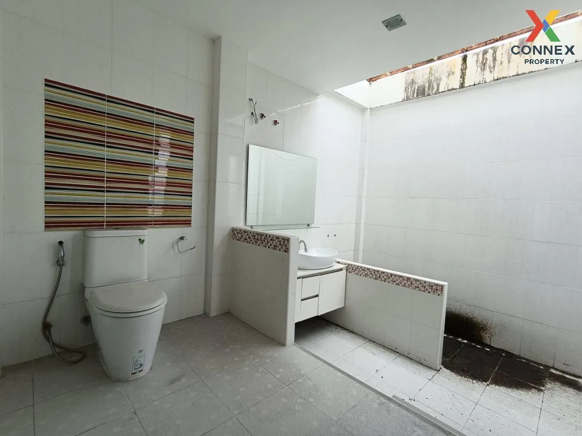 ขายบ้านเดี่่ยว ใก้ลโรงพยาบาลสุราษฎร์ธานี หน้ากว้าง มะขามเตี้ย เมื ขายบ้านเดี่่ยว ใก้ลโรงพยาบาลสุราษฎร์ธานี หน้ากว้าง มะขามเตี้ย เมื