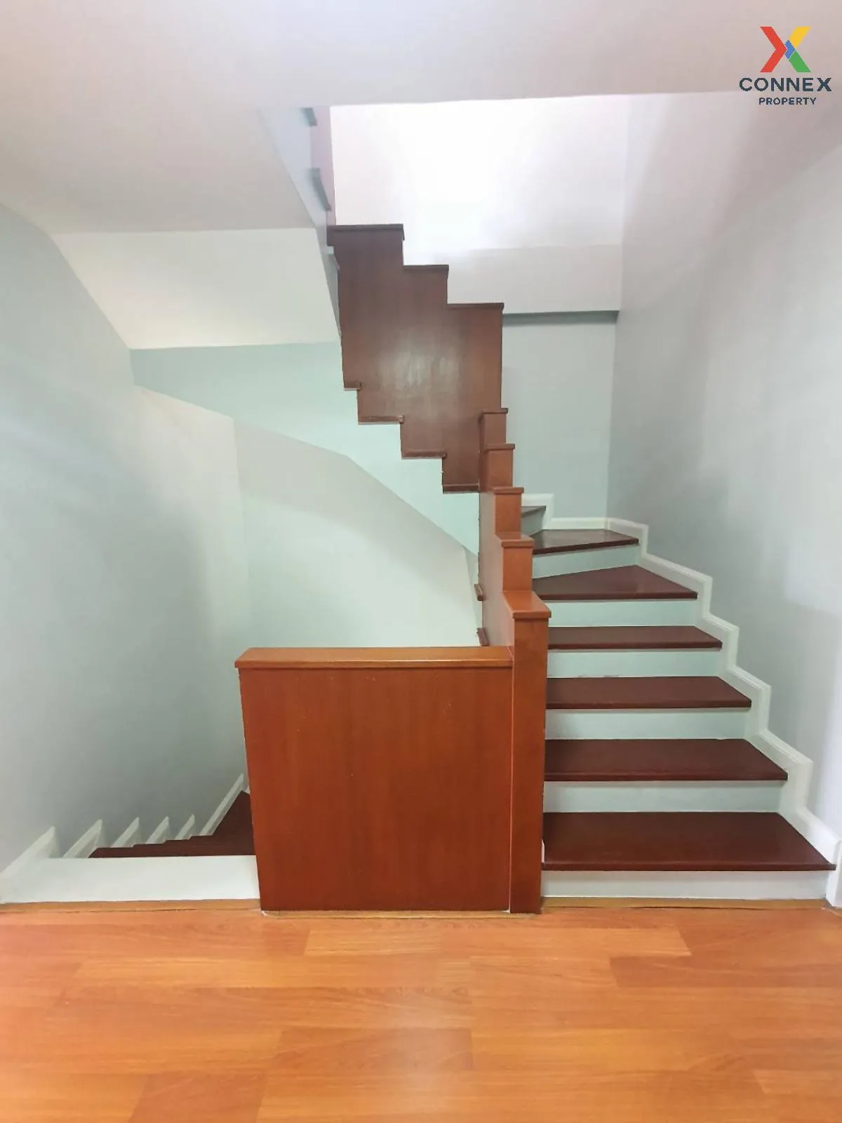 ขายทาวน์เฮ้าส์/ทาวน์โฮม  เดอะบัลโคนี่ โฮม ห้องมุม หน้ากว้าง รีโนเ