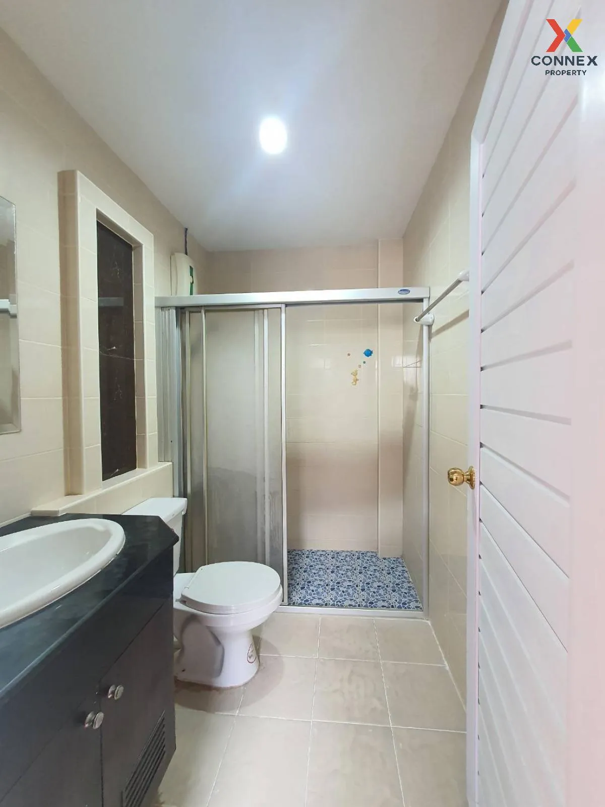 ขายทาวน์เฮ้าส์/ทาวน์โฮม  เดอะบัลโคนี่ โฮม ห้องมุม หน้ากว้าง รีโนเ