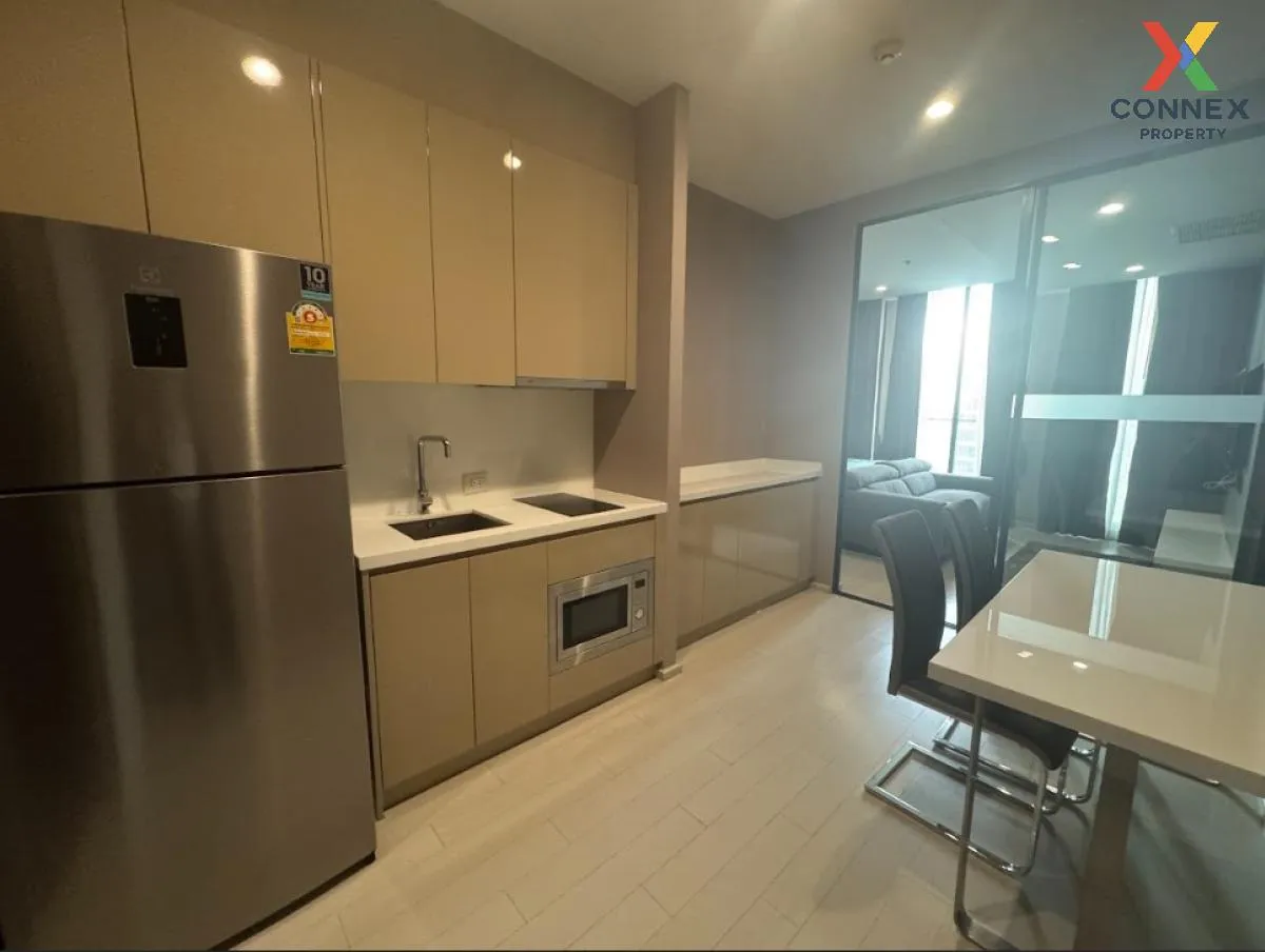 For Rent Condo , Noble Ploenchit , high floor , BTS-Phloen Chit ,