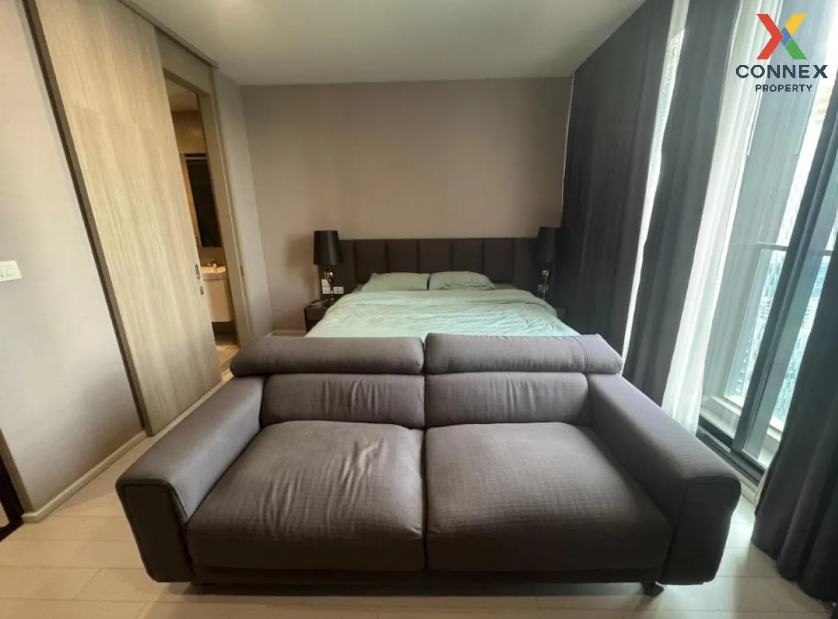 For Rent Condo , Noble Ploenchit , high floor , BTS-Phloen Chit ,