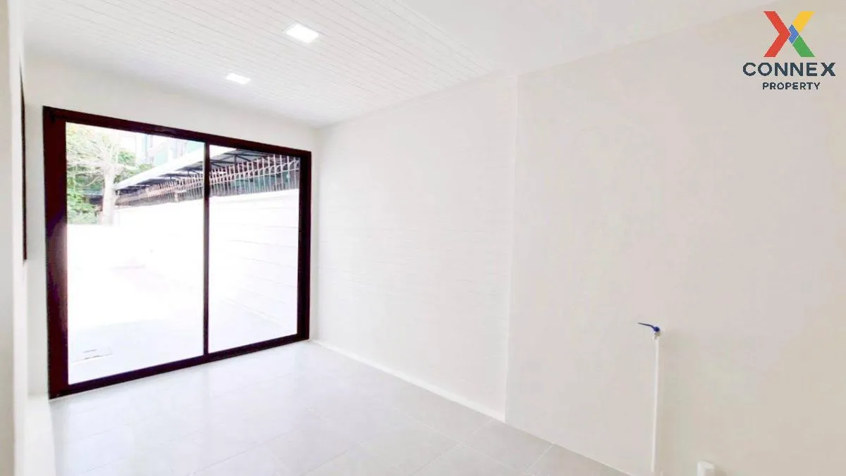 ขายทาวน์เฮ้าส์/ทาวน์โฮม  วิลเลตไลท์ ราชพฤกษ์-ปิ่นเกล้า ห้องมุม รี