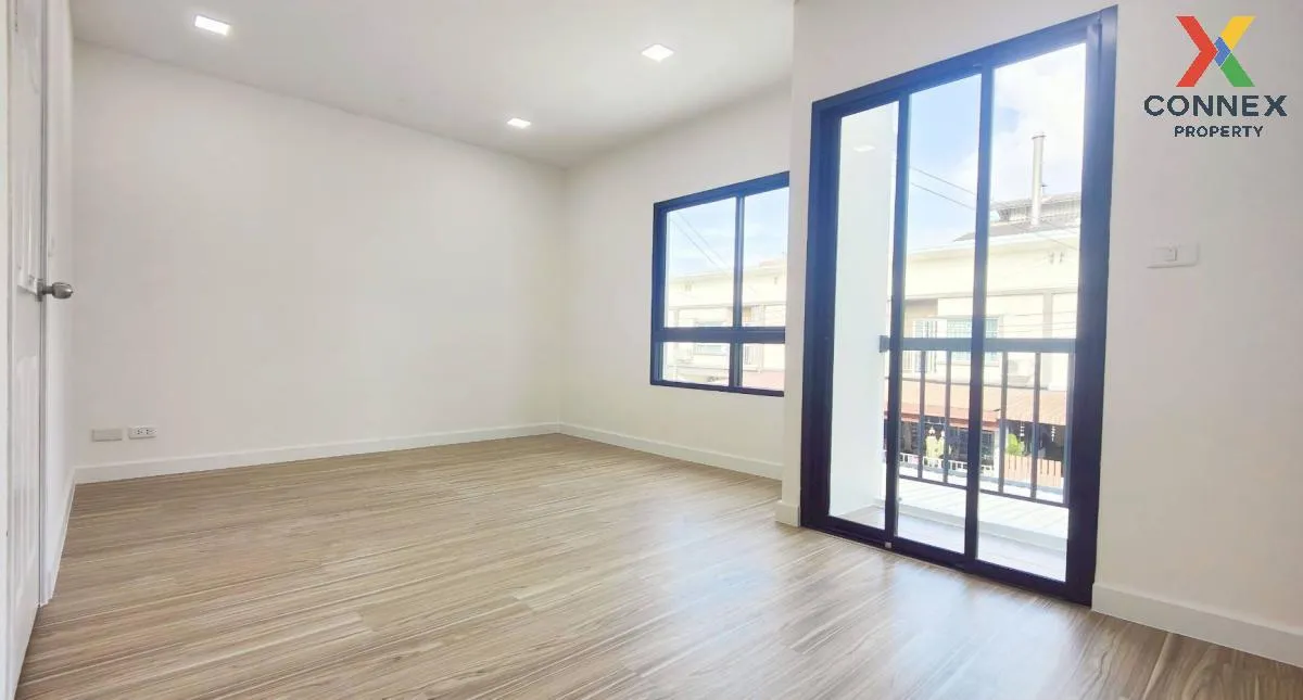 ขายทาวน์เฮ้าส์/ทาวน์โฮม  วิลเลตไลท์ ราชพฤกษ์-ปิ่นเกล้า ห้องมุม รี