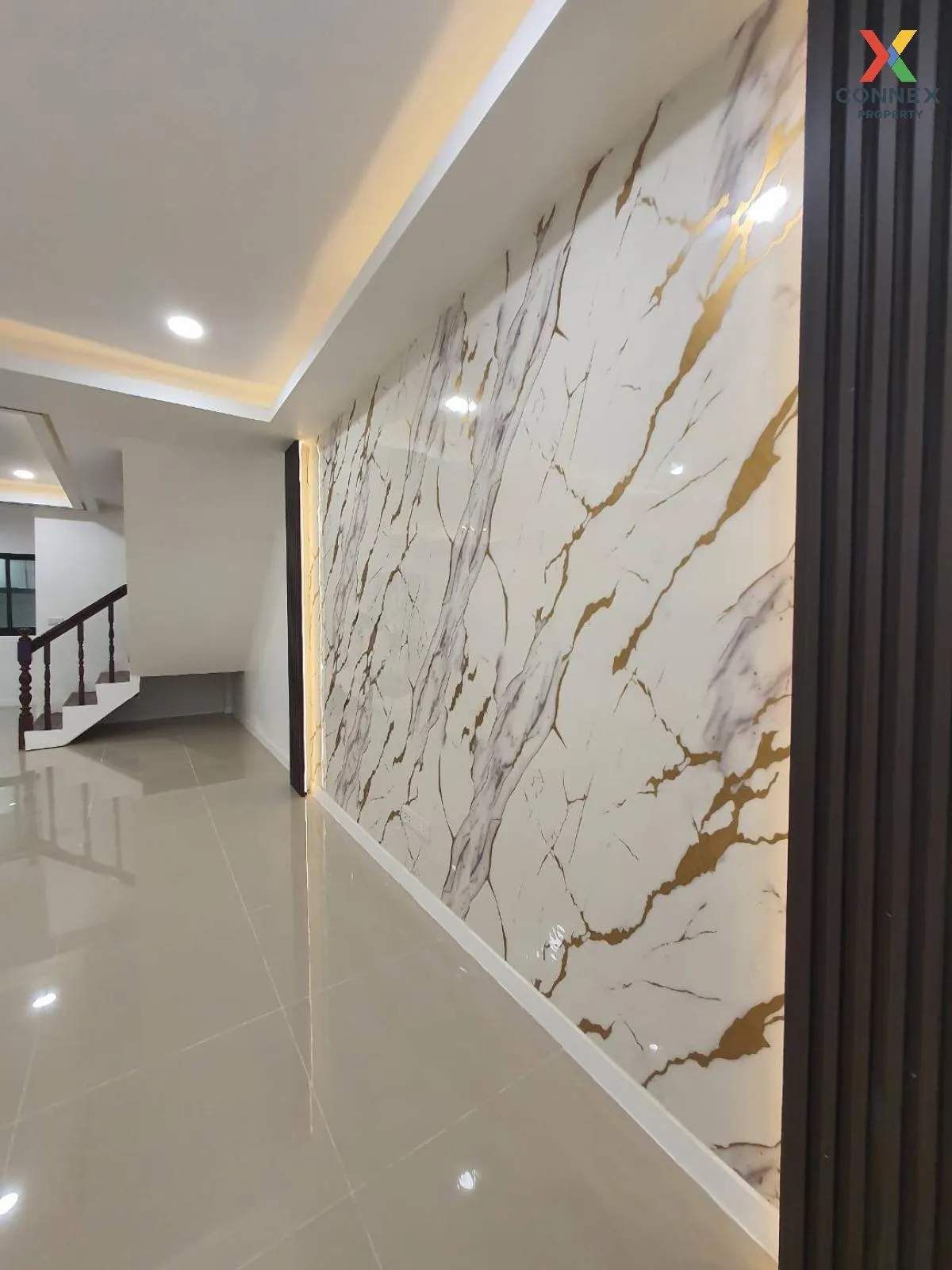 For Sale Townhouse Ramkhamhaeng 118 , wide frontage , newly renov For Sale Townhouse Ramkhamhaeng 118 , wide frontage , newly renov