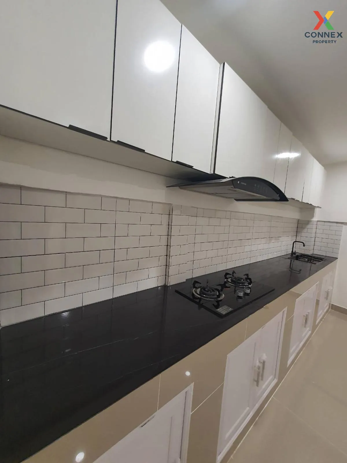 For Sale Townhouse Ramkhamhaeng 118 , wide frontage , newly renov For Sale Townhouse Ramkhamhaeng 118 , wide frontage , newly renov