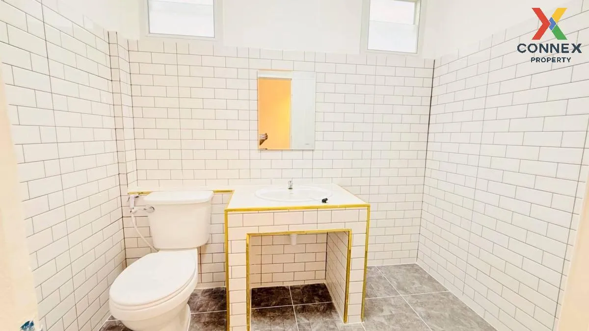 For Sale House , Baan Nanthicha 3/8 , newly renovated , Sai Noi ,