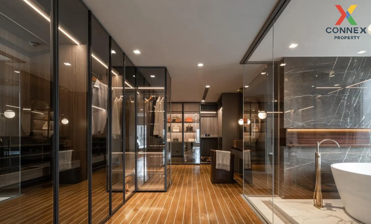 For Rent Condo , FYNN Sukhumvit 31 , Penthouse , BTS-Phrom Phong 