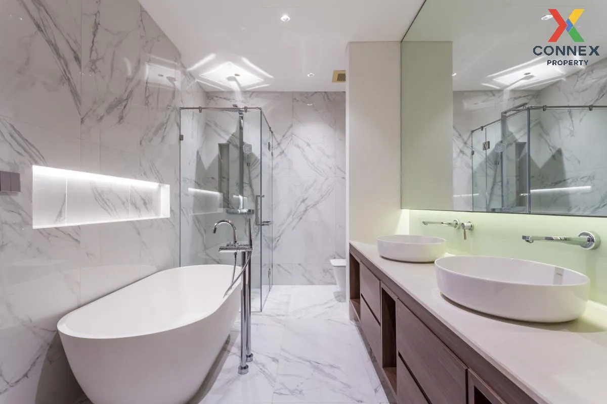 เช่าคอนโด  โดมัส BTS-อโศก คลองเตย เขต คลองเตย กรุงเทพ CX-121869