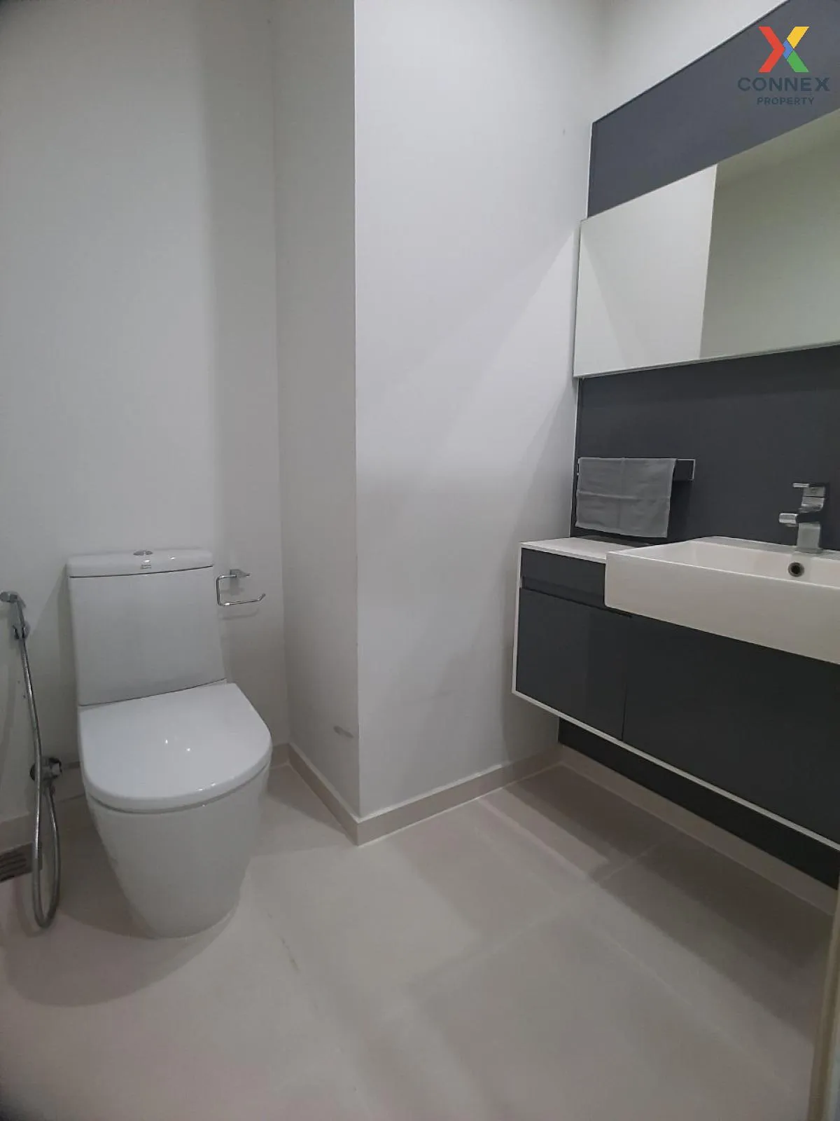 เช่าคอนโด  เดอะ รูม สุขุมวิท 62 BTS-ปุณณวิถี บางจาก เขต พระโขนง ก