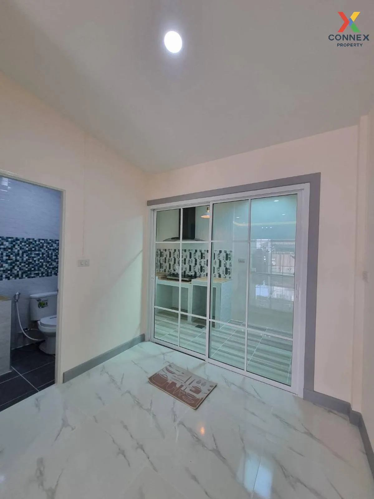 ขายทาวน์เฮ้าส์/ทาวน์โฮม  บ้านบัวทอง 3 รีโนเวทใหม่ บางรักพัฒนา บาง