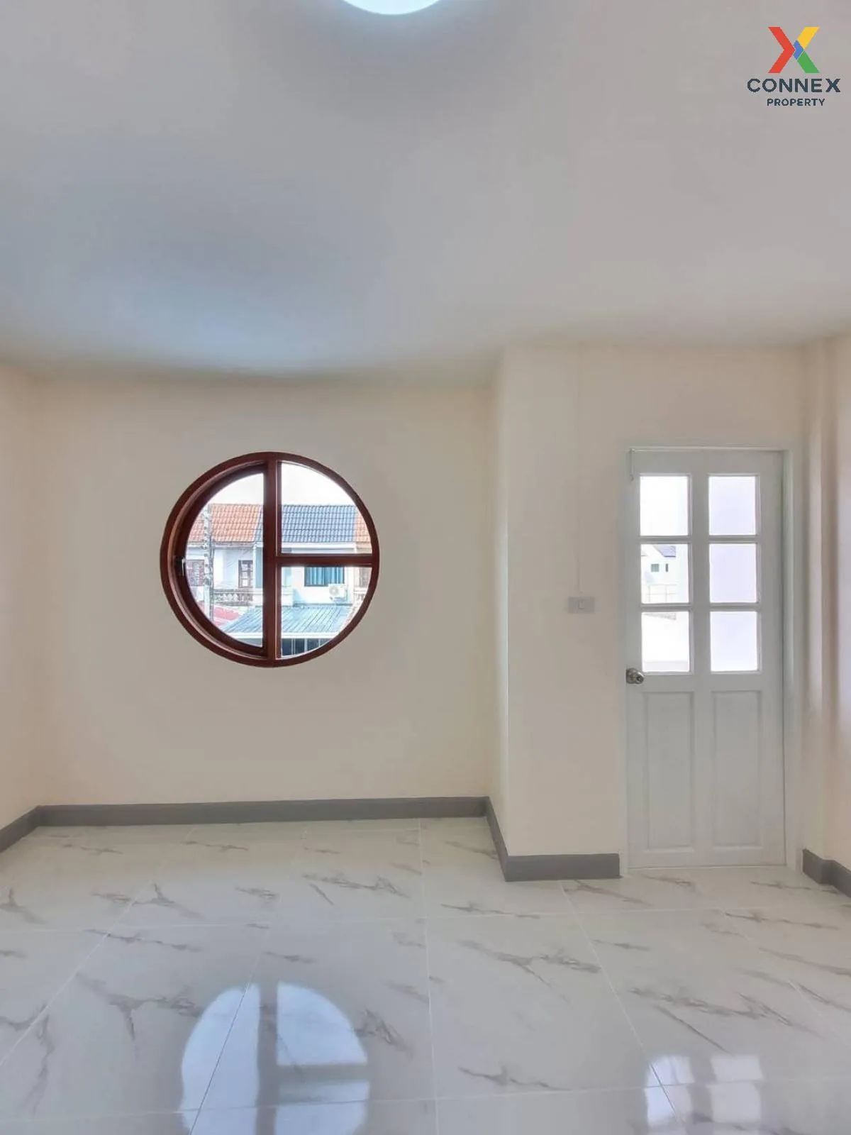 ขายทาวน์เฮ้าส์/ทาวน์โฮม  บ้านบัวทอง 3 รีโนเวทใหม่ บางรักพัฒนา บาง