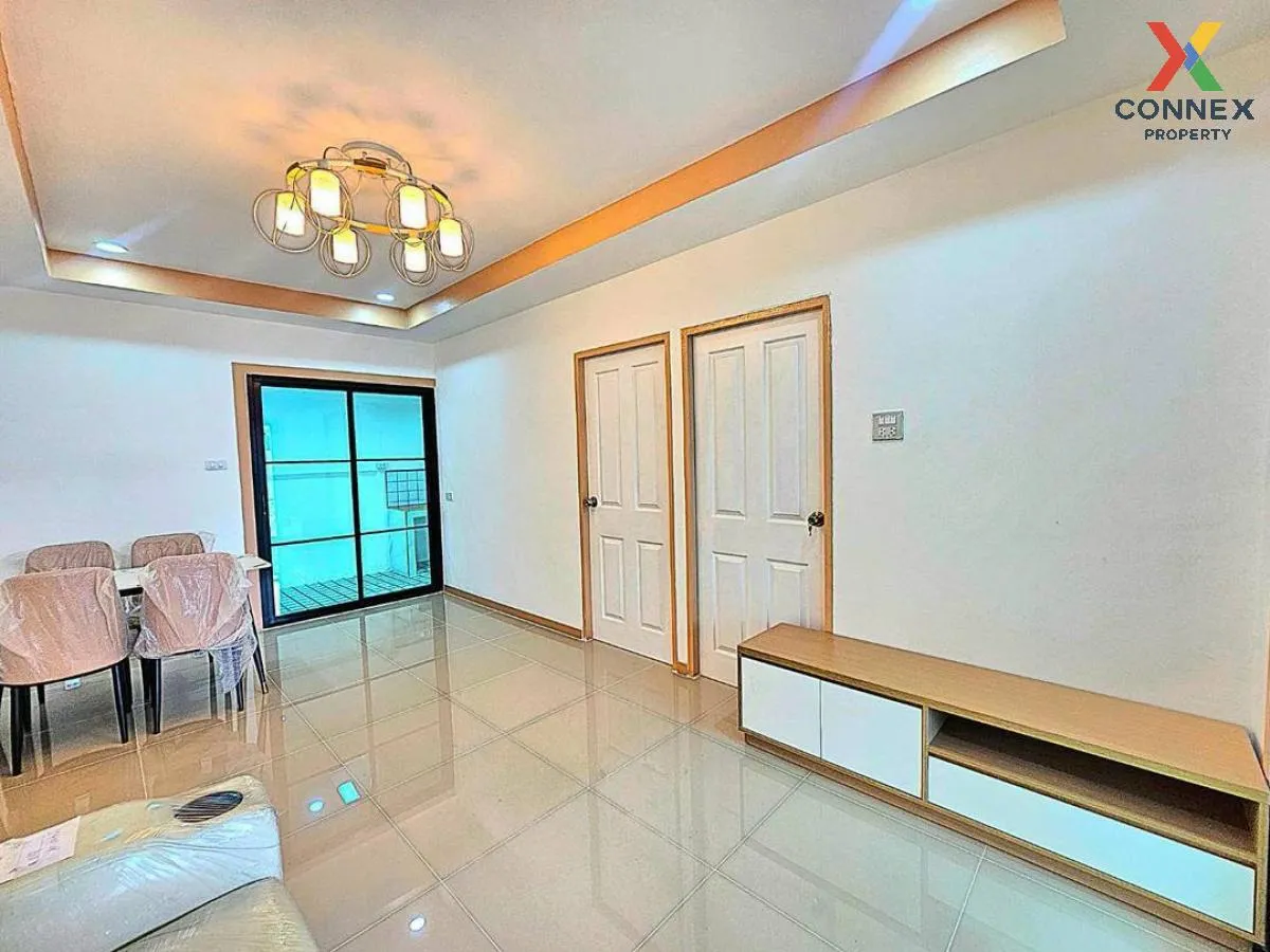 ขายทาวน์เฮ้าส์/ทาวน์โฮม  บ้านตะวันงาม รีโนเวทใหม่ บางใหญ่ บางใหญ่