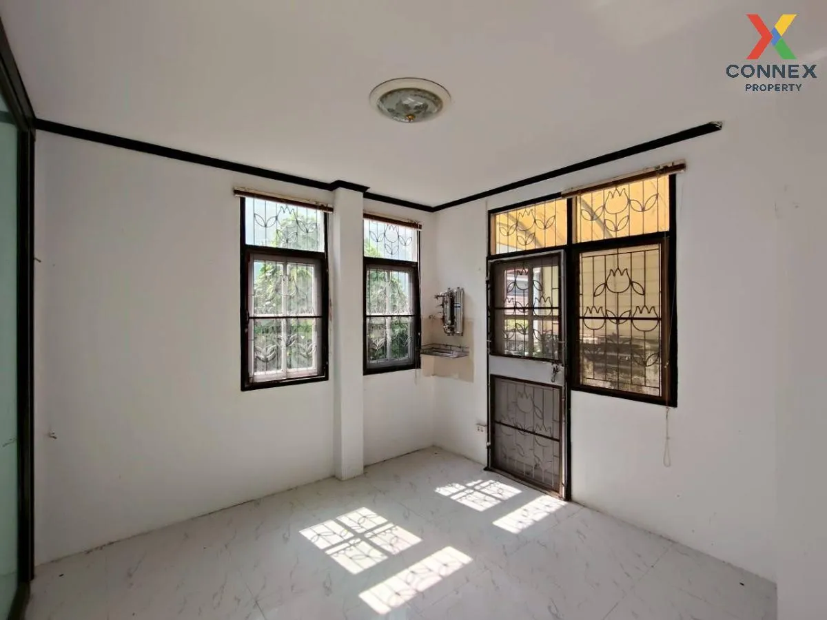 ขายบ้าน  บ้านบุรีรมย์ รามอินทรา - คู้บอน บางชัน เขต คลองสามวา กรุ