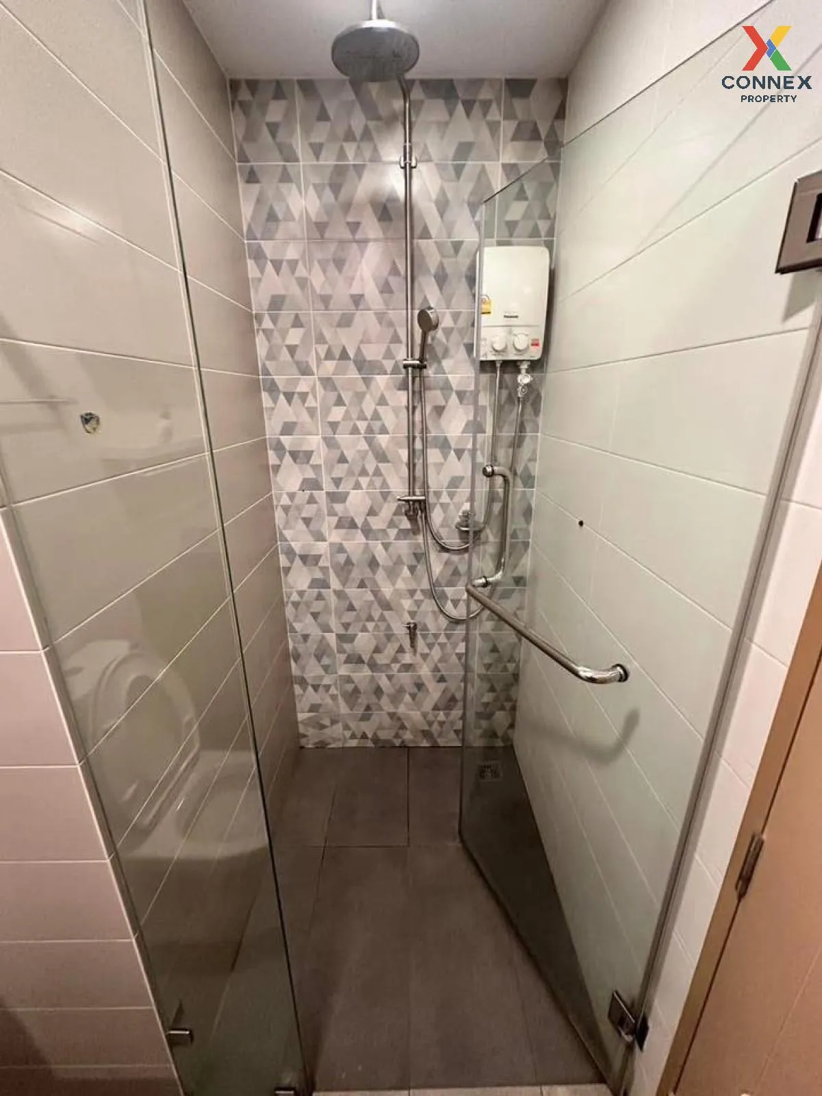 เช่าคอนโด  คาซาลูนา เมสโต คอนโดมิเนียม เสม็ด เมืองชลบุรี ชลบุรี C