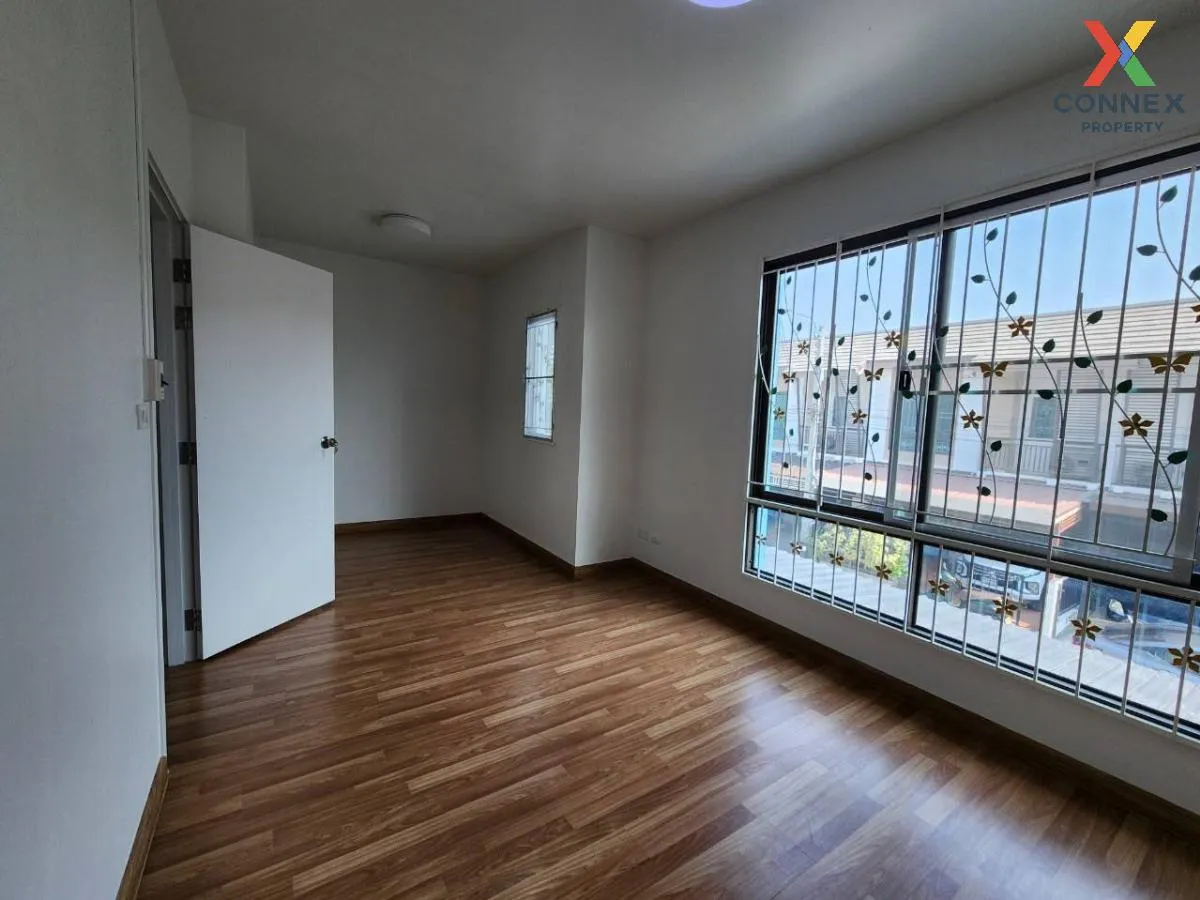 For Sale Townhouse/Townhome  , Baan Pruksa Prime Srinakarin - Ban 4