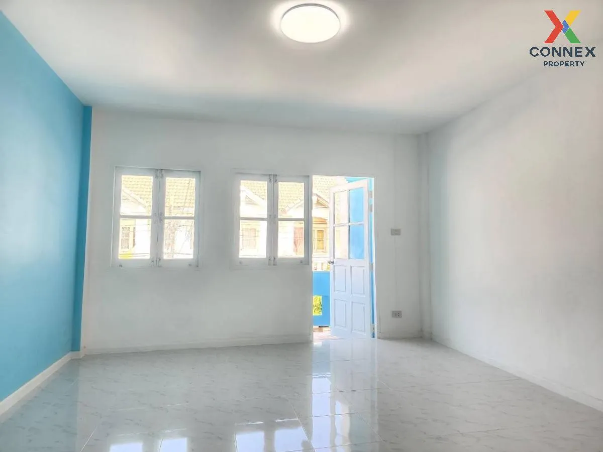 For Sale Townhouse/Townhome  , Baan Nantana Garden Bangpla , Bang 4